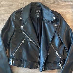 Zara black leather inspired motorcycle jacket. Woman’s size medium.